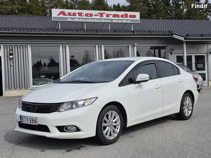 Säljes Honda Civic 1.8 2013 - 195 tkm