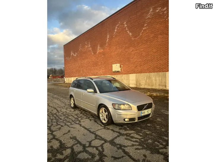 Säljes Volvo v50 2.0d