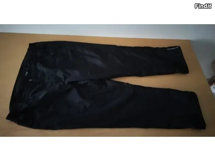 Myydään Kuumaa kiertue huppari neljänsuora huppari toppahousut