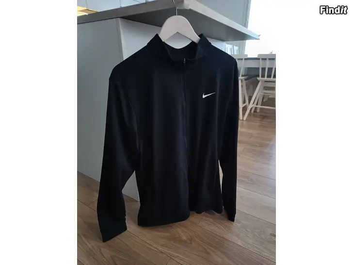 Myydään Nike Totality Knit Jacket M