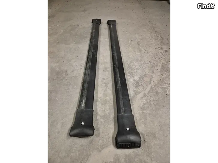 Myydään Taakkatelineet