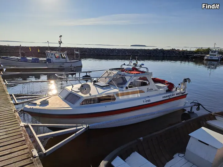 Säljes Finnsport 650 AC Yamaha 100 hp