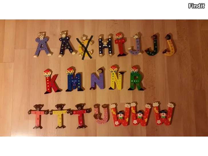 Säljes Puukirjaimet - puiset kirjaimet 50c - 1e /kpl