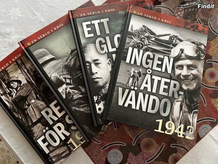Myydään En Värld i krig            24 helt nya böcker