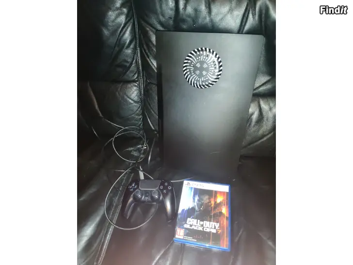 Myydään Ps5 1000gb + ohjain, 1peli ja johdot