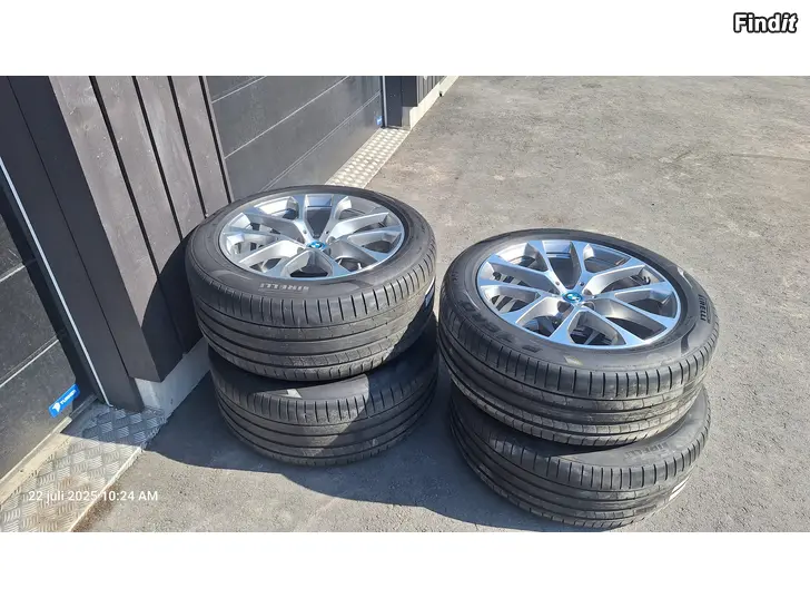 Säljes Bmw fälgar och sommardäck