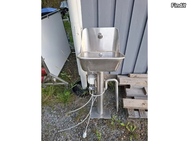 Säljes Tvät lavuar
