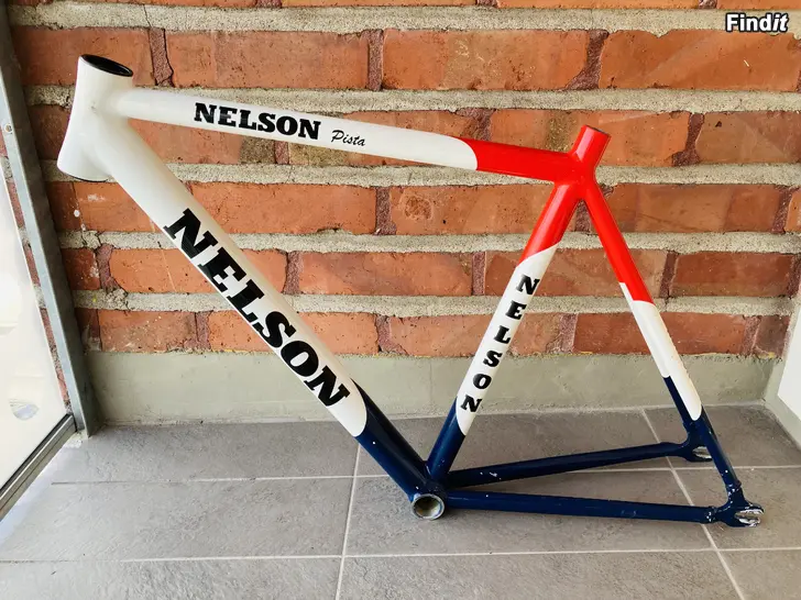 Myydään RATA Runkosetti PIENIN  Nelson Pista