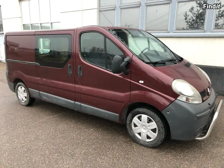 Myydään Renault Trafic Combi 2.5 dCi 140