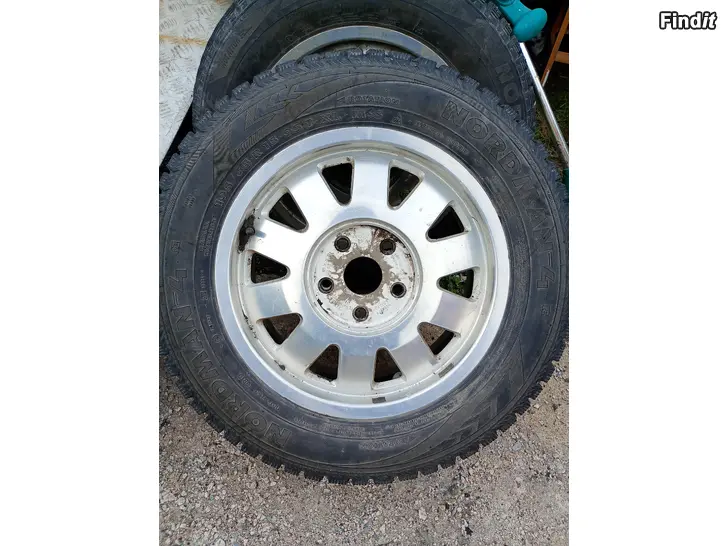Säljes Audi A6 Original 2004  cm mallista Vanteet Virheettömät
