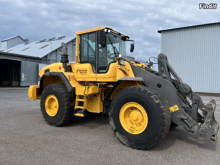 Myydään Volvo L110G 2014 straightpipe CDC