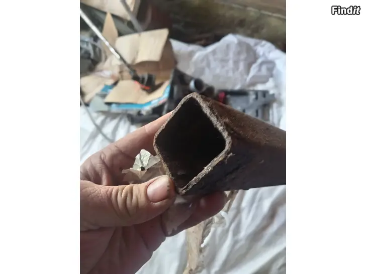 Myydään Vetotanko traktoriin