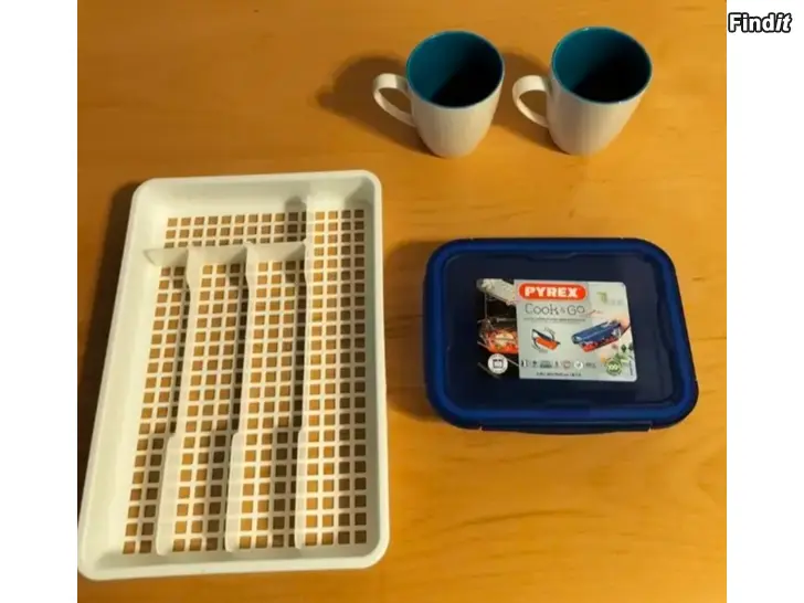 Myydään Pyrex säilytysrasia Philips leivänpaahdin