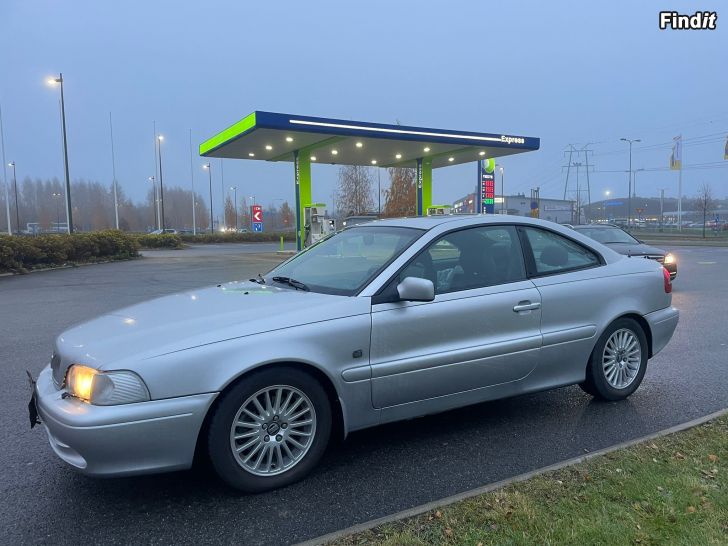 Myydään VOLVO C70 T5 COUPE