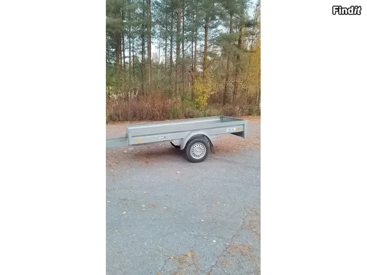 Myydään Peräkärry