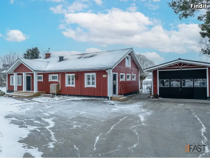 Säljes Egnahemshus i Yttermark, Närpes / Vasavägen 583