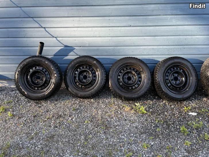 Säljes 5x112 15 vinterdäck med plåtfälgar