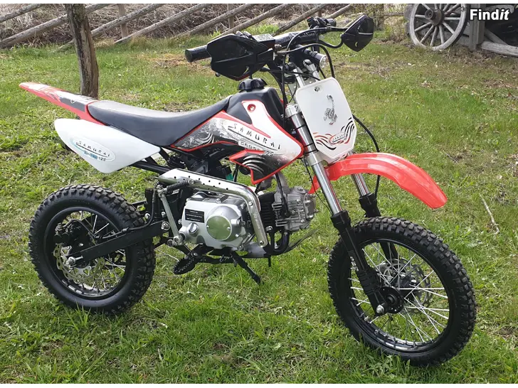 Säljes Samurai 125cc Parmpi kuin uusi ps. lue loppuun