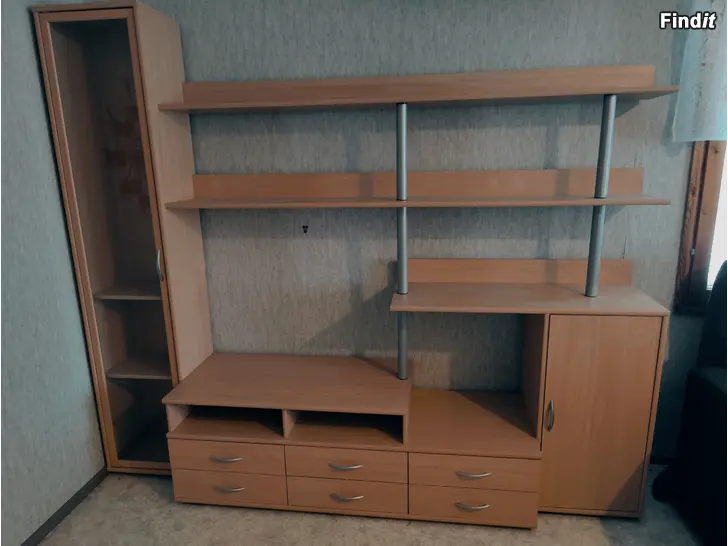 Säljes Tv / bok hylla