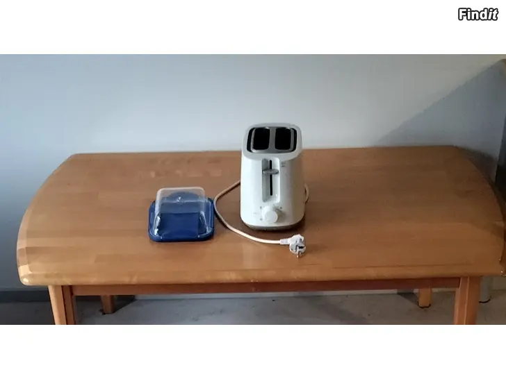 Myydään Philips leivänpaahdin pyrex säilytysrasia