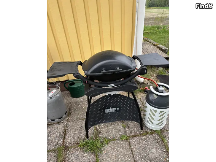 Säljes Weber Q2000W grill