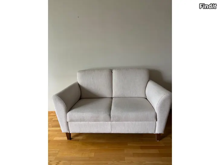 Myydään Soffa