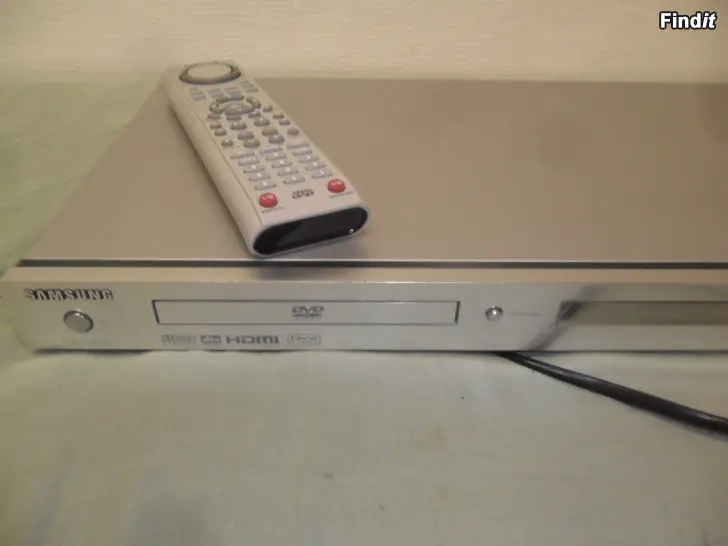 Myydään samsung dvd soitin dvd-hd850