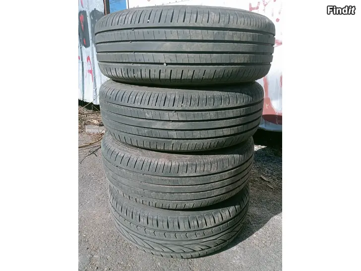 Myydään Kesärenkaat 195/65R15 vanteet 5-112 VAG