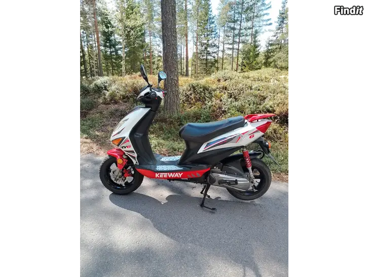 Säljes Keeway 50 Ry6 Sport 2-T