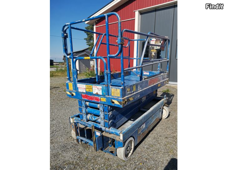 Myydään UpRight Saksilava Saxlift