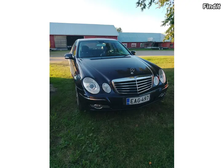 Myydään Mercedes