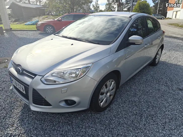 Myydään Ford Focus