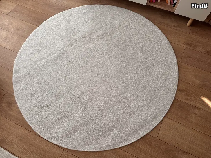 Säljes Pyöreä matto