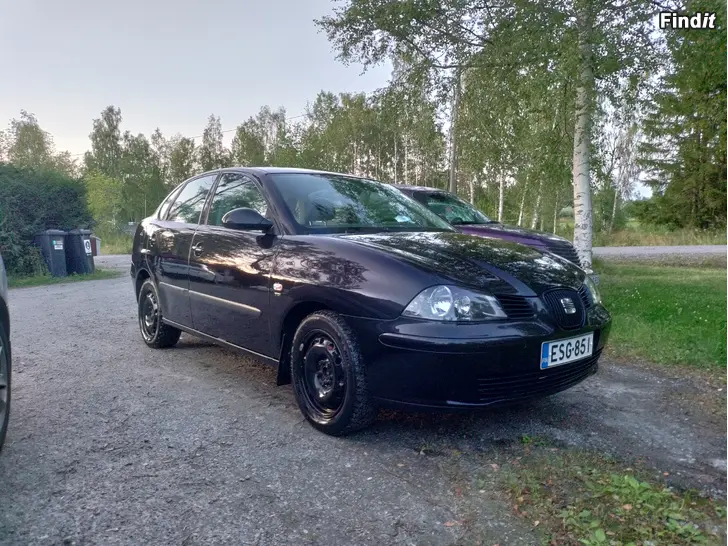 Säljes Nybesiktad Seat Cordoba 2008