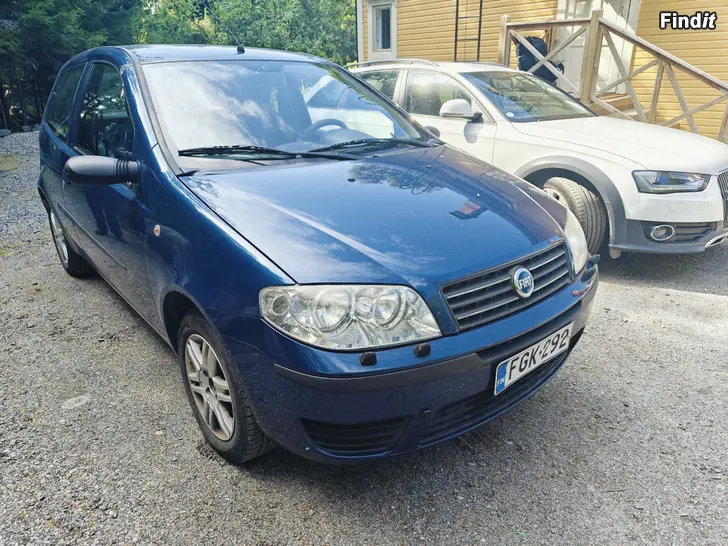 Myydään Fiat punto AC 1,2 70000km nybesiktad