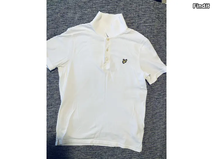 Myydään UUSI Lyle  Scott Plain Polo Shirt, Koko M
