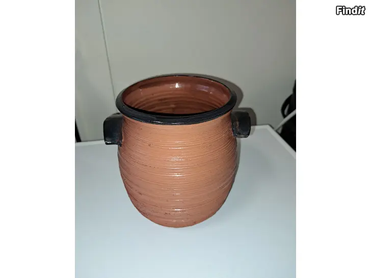 Myydään Keramikvas 17 cm hög