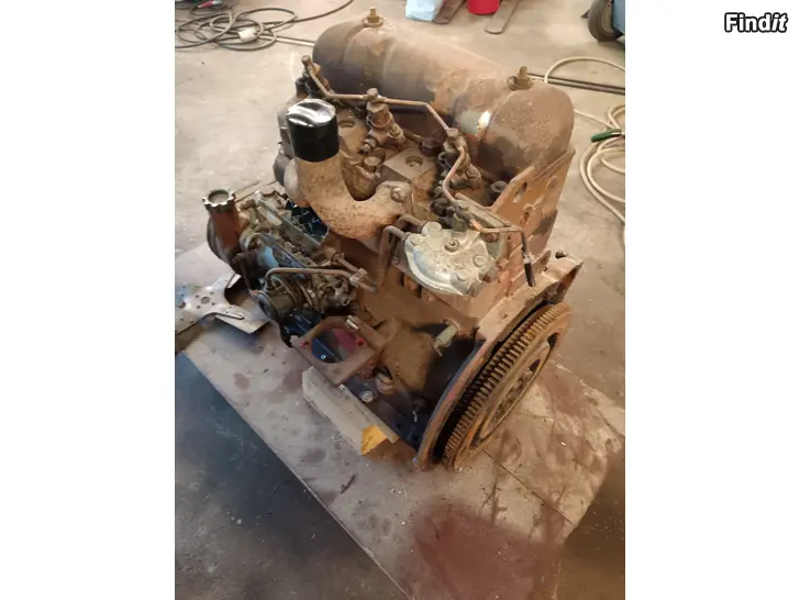 Säljes Valmet motor 502