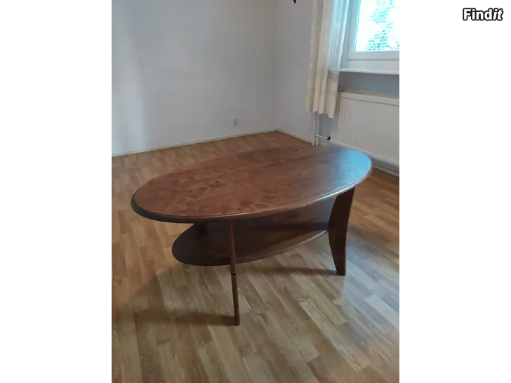 Säljes Ovalt bord