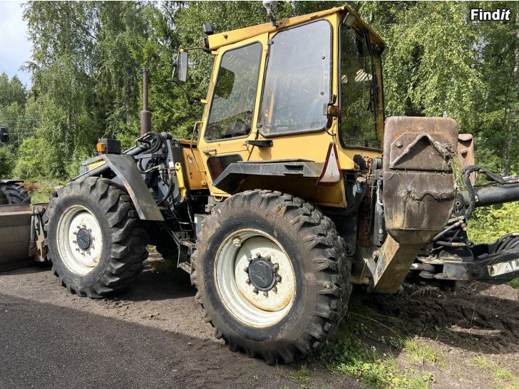 Säljes VALMET 9000 grävlastare