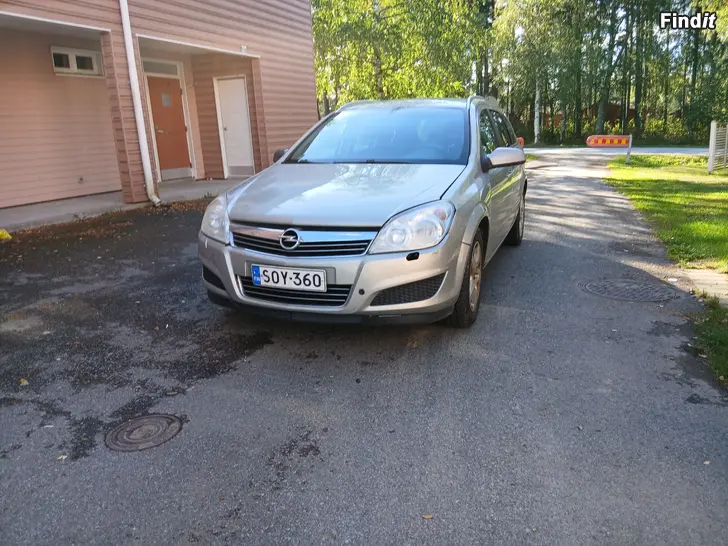 Myydään Opel astra 1,6