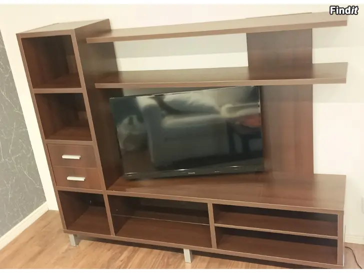 Säljes TV-hylla / bokhylla i mörkbrunt  ca 180 × 150 cm