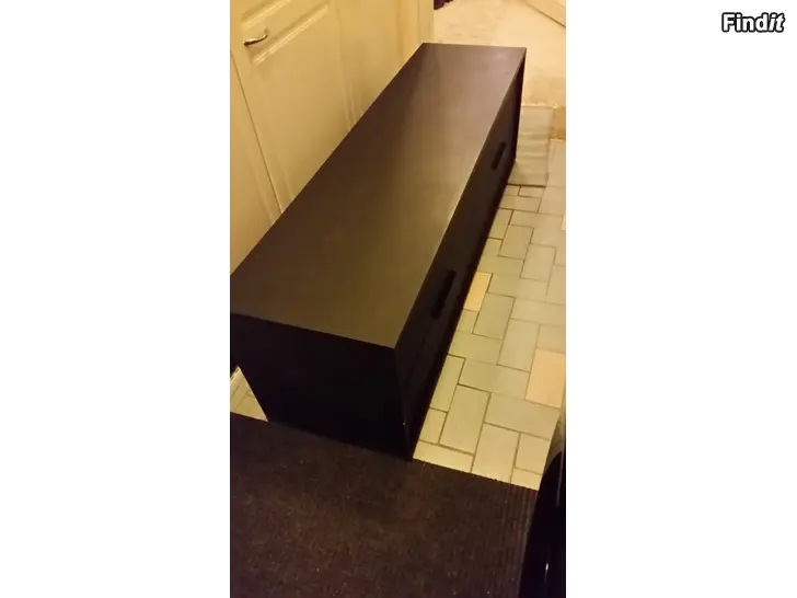 Myydään Ikea Lipasto 160cm x 44cm x 50cm  120e