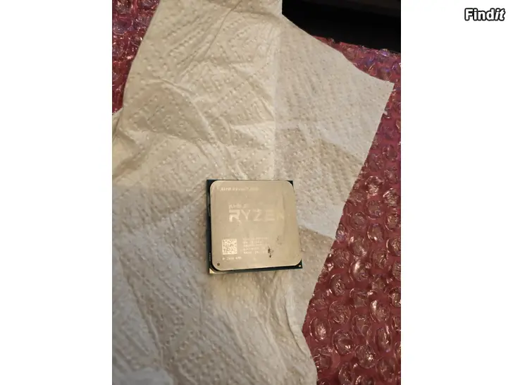 Myydään AMD Ryzen 7 1700 - Asus Prime X370-Pro + I/O-Shield -  RAM Corsair Vengeance LPX 32GB