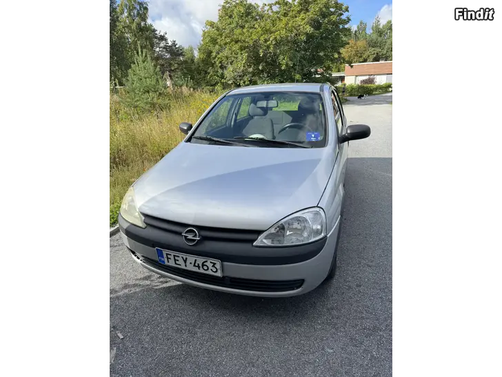 Myydään Opel corsa c 2001 automat