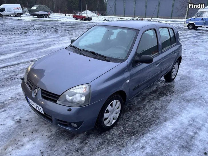 Myydään Renault Clio -08 145tkm