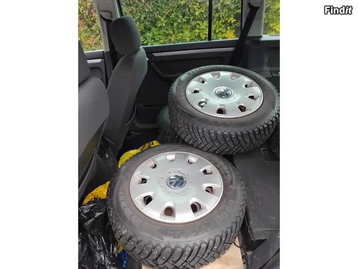 Myydään 5x112 volkswagen 15 tuumaa 195 65 15