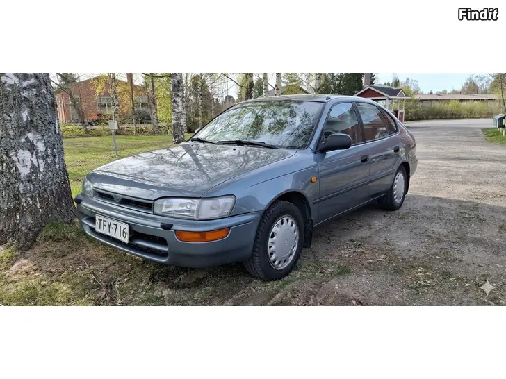 Myydään Toyota corolla 1.6 gli Automaatti