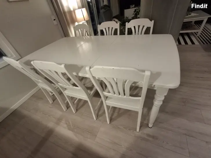 Säljes Esse möbel köksbord + stolar 6 st