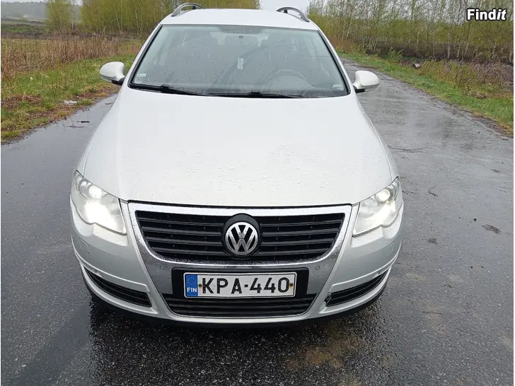 Myydään VW Passat 2,0 TDi DSG 2009